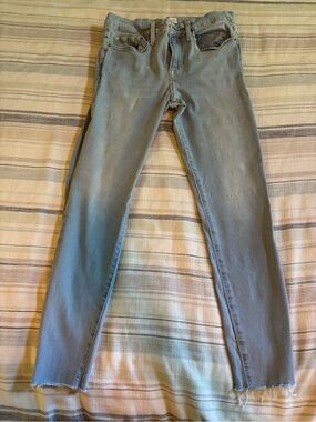 Frame Denim Women’s Light Skinny Jeans